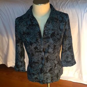 Laura Scott Floral Blue and Black Button Up blouse